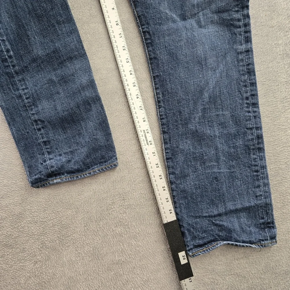 Levis *please carefully